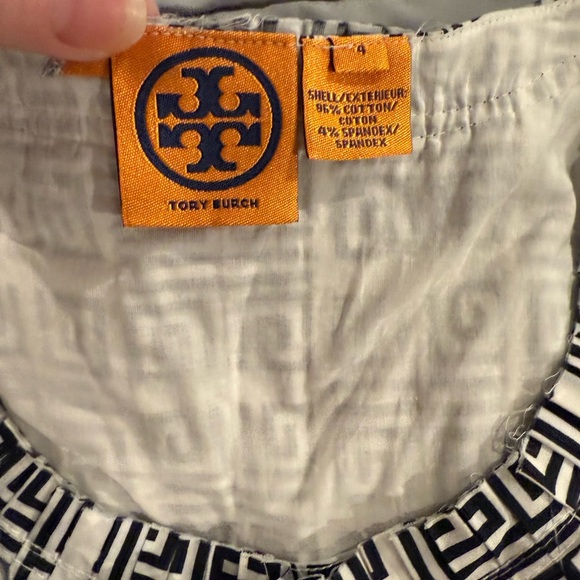 Tory Burch Dress Mini Shift Black White Geometric Size 4. Style # 12081481. - Picture 4 of 6